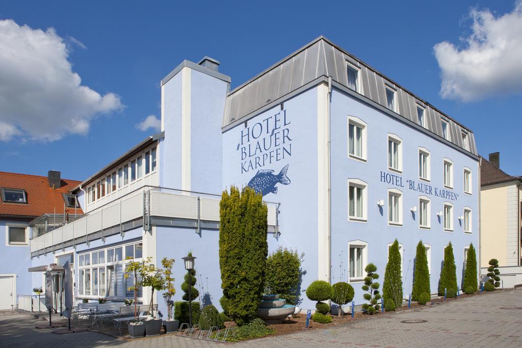 Hotel Blauer Karpfen Oberschleißheim Εξωτερικό φωτογραφία
